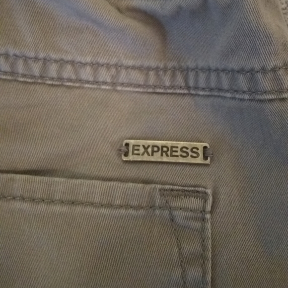 Express Joggers - Picture 3 of 10